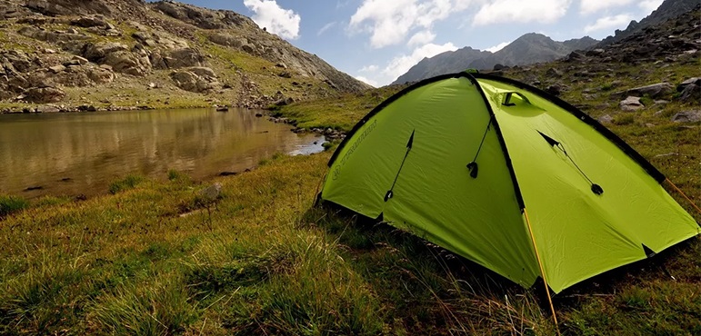 Лучшие палатки для туризма